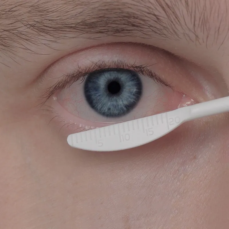OCULUS LidStick® – usable for the upper and lower eyelid